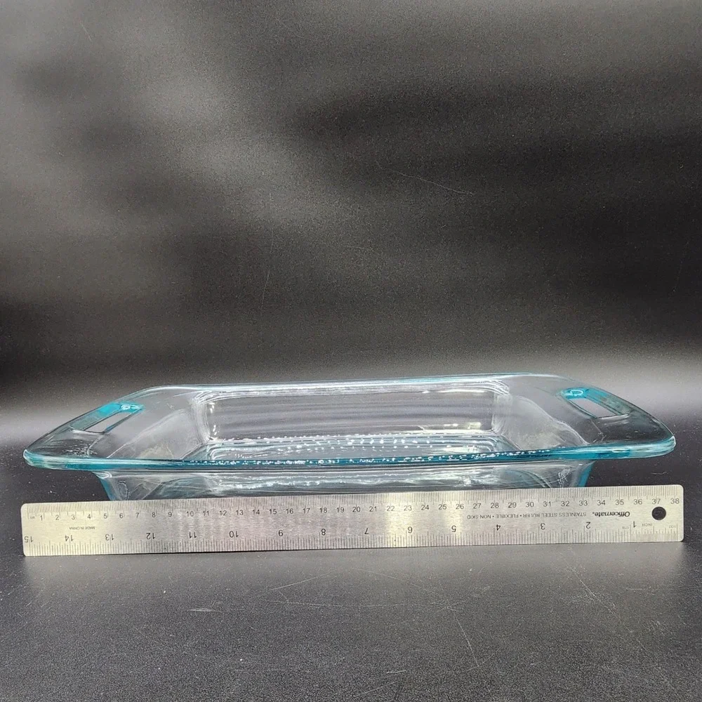 VTG USA Pyrex 3qt 9x13 Clear Blue Tint Glass Rectangular Casserole Baking Dish
